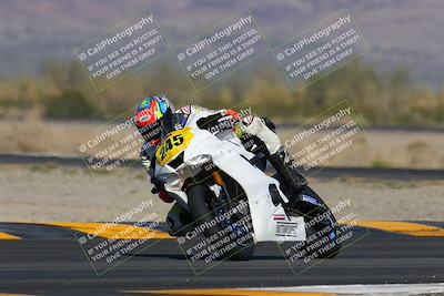 media/Dec-04-2022-CVMA (Sun) [[e38ca9e4fc]]/Race 4 Amateur Supersport Middleweight/